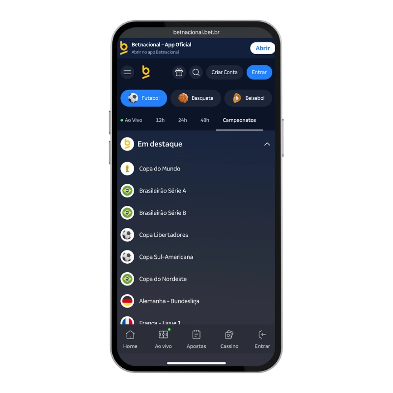 Aplicativo da Betnacional aberto em smartphone com lista de campeonatos de futebol, Copa do Mundo e competições brasileiras em destaque, representando uma das Melhores casas de apostas do Brasil com foco em esportes nacionais e internacionais.
