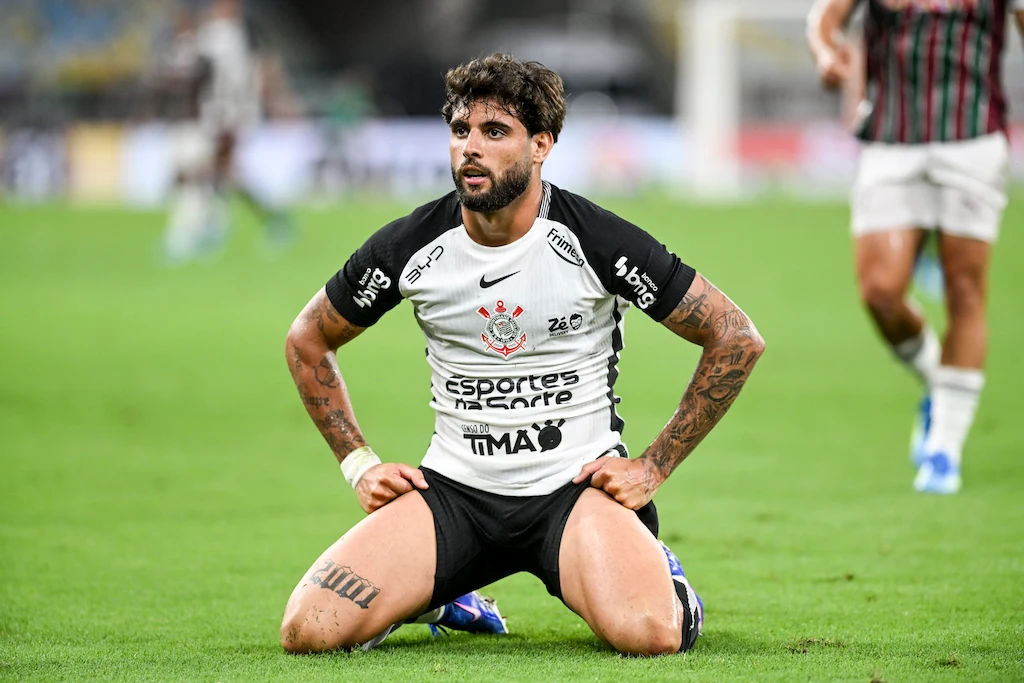 Yuri Alberto, do Corinthians, durante a partida entre Fluminense e Corinthians, válida pela 9ª rodada do Campeonato Brasileiro da Série A, no Estádio do Maracanã. Yuri Alberto é um dos nomes da lista de quem pode deixar o Corinthians na janela do meio do ano.